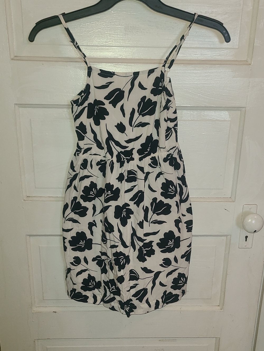 Old Navy Black & White Floral Spaghetti Strap Mini Dress